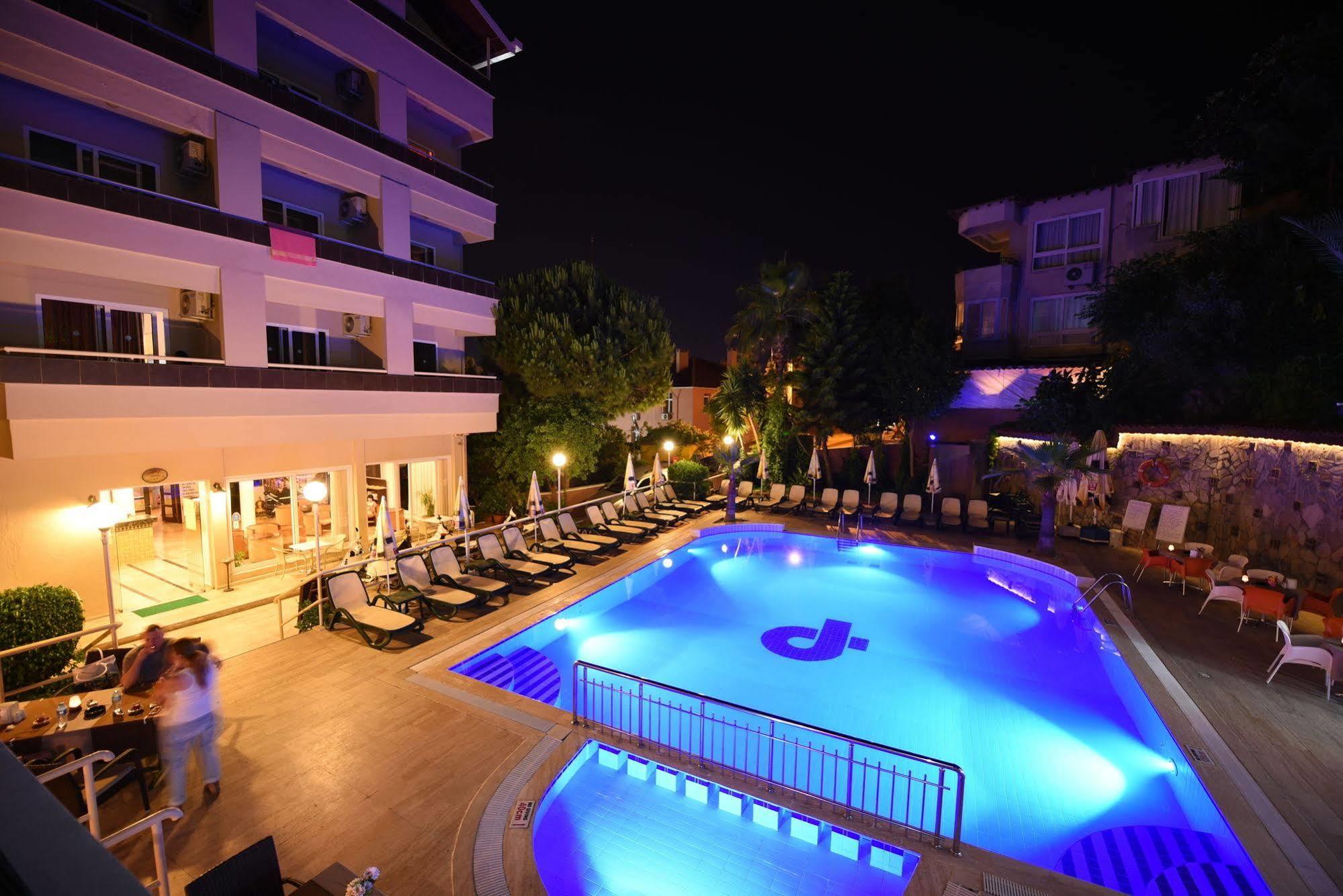 Park Hotel (Adults Only) Αλάνια Εξωτερικό φωτογραφία